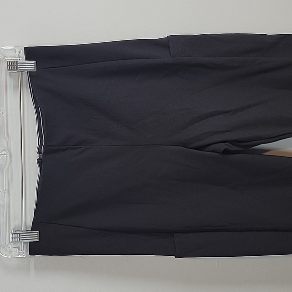 353450 Athleta Wander Slim Ankle pants side pockets in Black - Picture 3 of 11